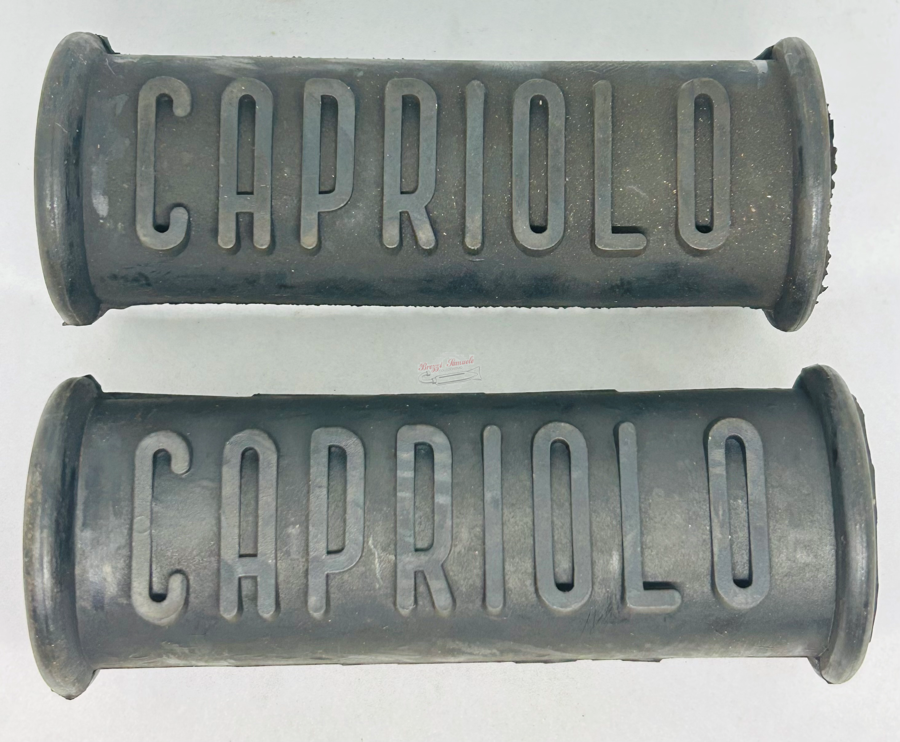 CAPRIOLO 75 AEROMERE GOMMINI PEDANE POGGIAPIEDI PEGS FORO TONDO Ø 12